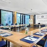 Am Borsigturm Hotel 4*