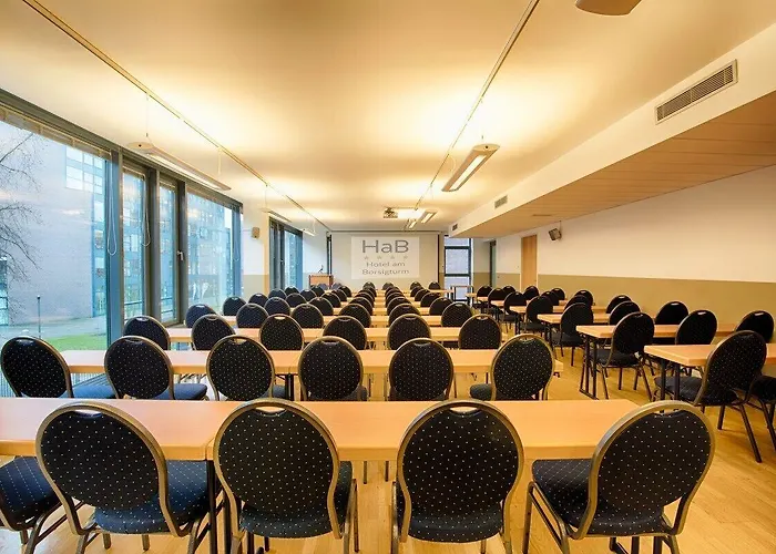 Hotel Am Borsigturm 4*