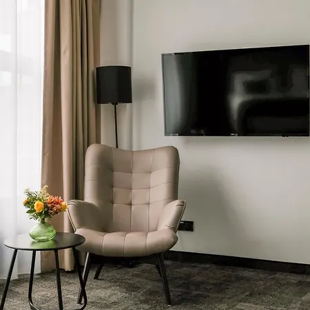 安博西格图姆酒店 4*