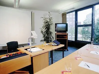 Am Borsigturm Hotel