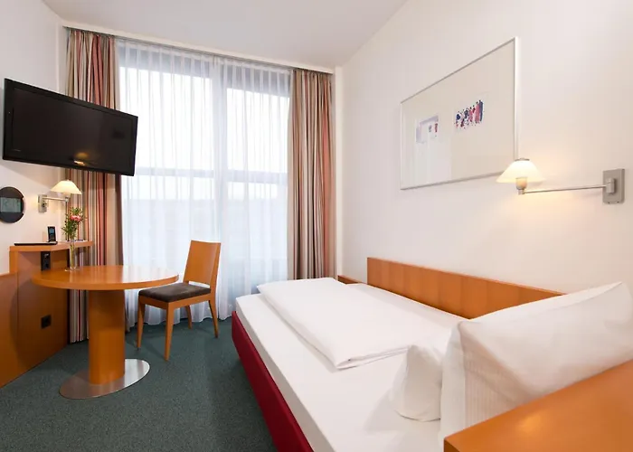 Hotel Am Borsigturm 4*