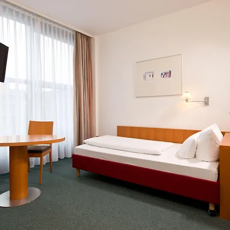 Am Borsigturm Hotel 4*